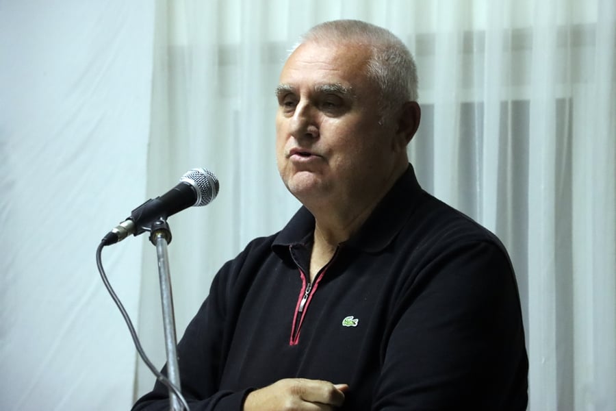 6c2e9187-8f23-4c29-9f2d-267f7a9ad439