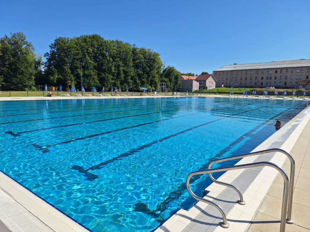 img-e6e6bad1c870b08f1b28edf6832b23c9-v-1536x1152